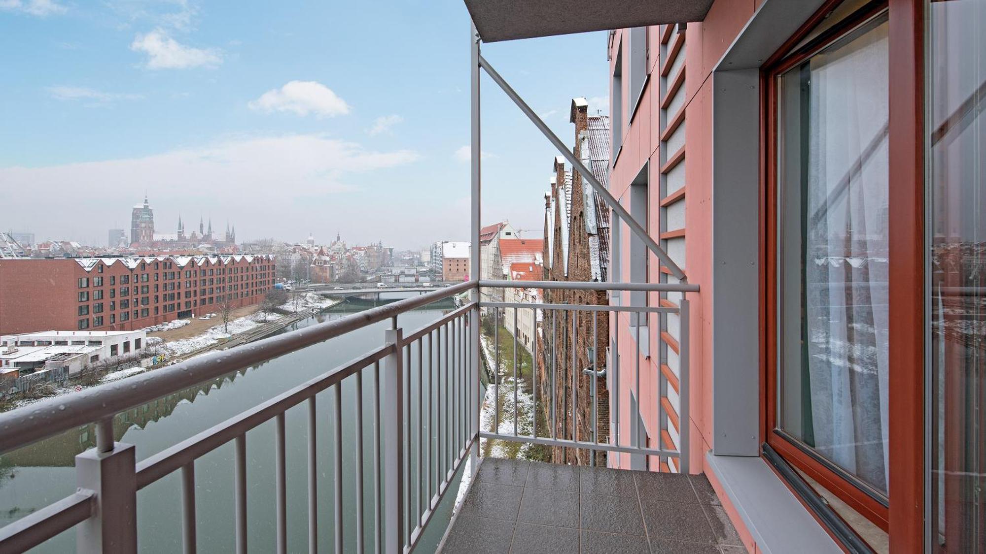 Dom & House - Apartments Waterlane Island กดัญสก์ ภายนอก รูปภาพ