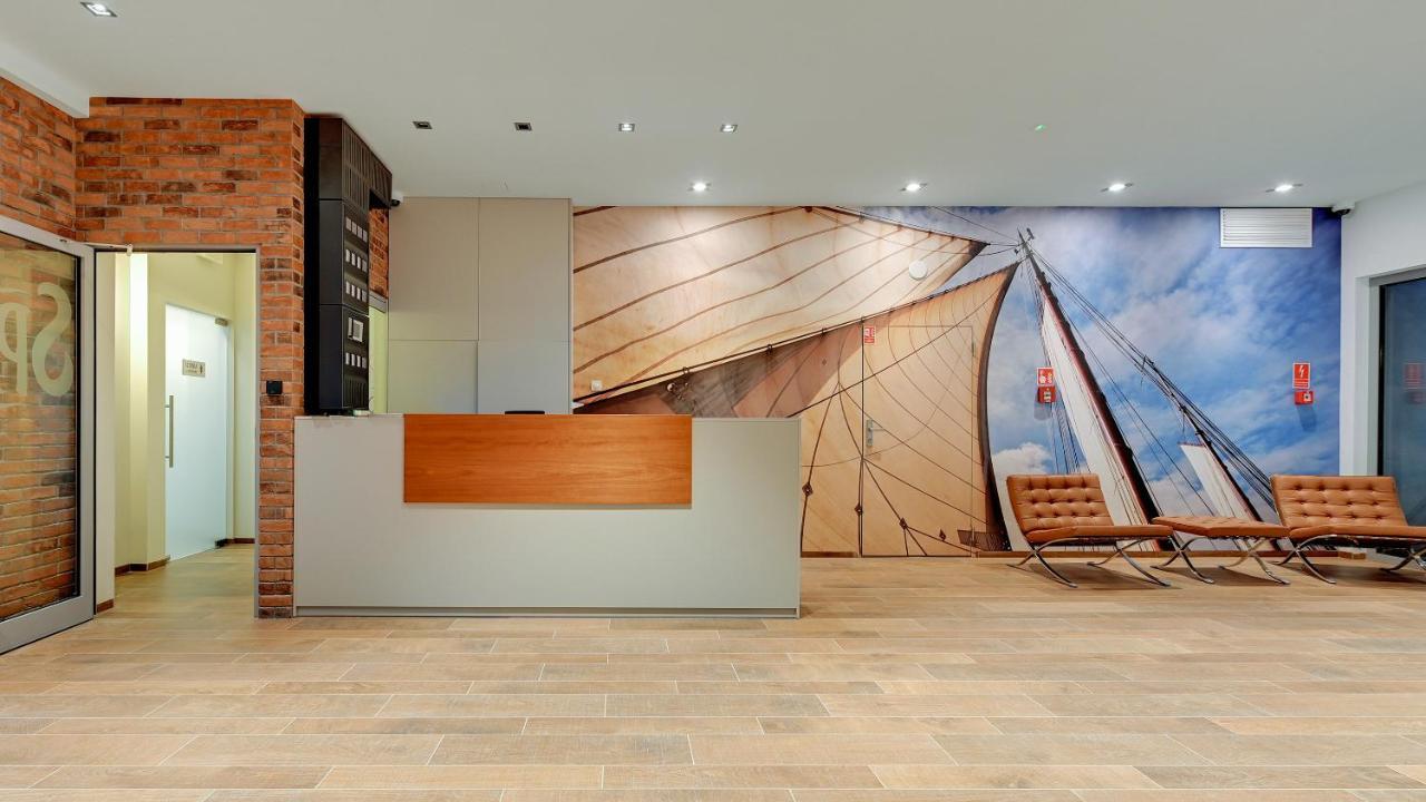 Dom & House - Apartments Waterlane Island กดัญสก์ ภายนอก รูปภาพ